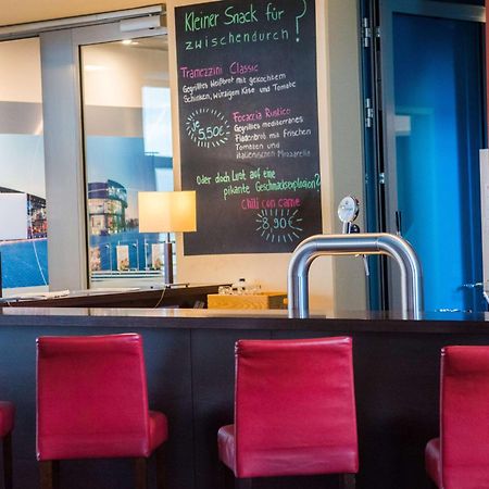 Livenwork Hotel & Coworking Gvz Ingolstadt Bagian luar foto
