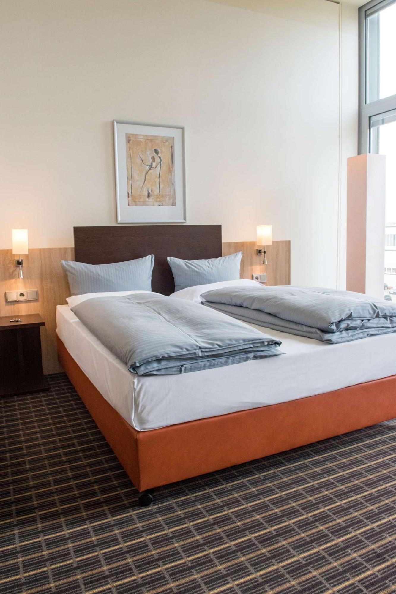 Livenwork Hotel & Coworking Gvz Ingolstadt Bagian luar foto