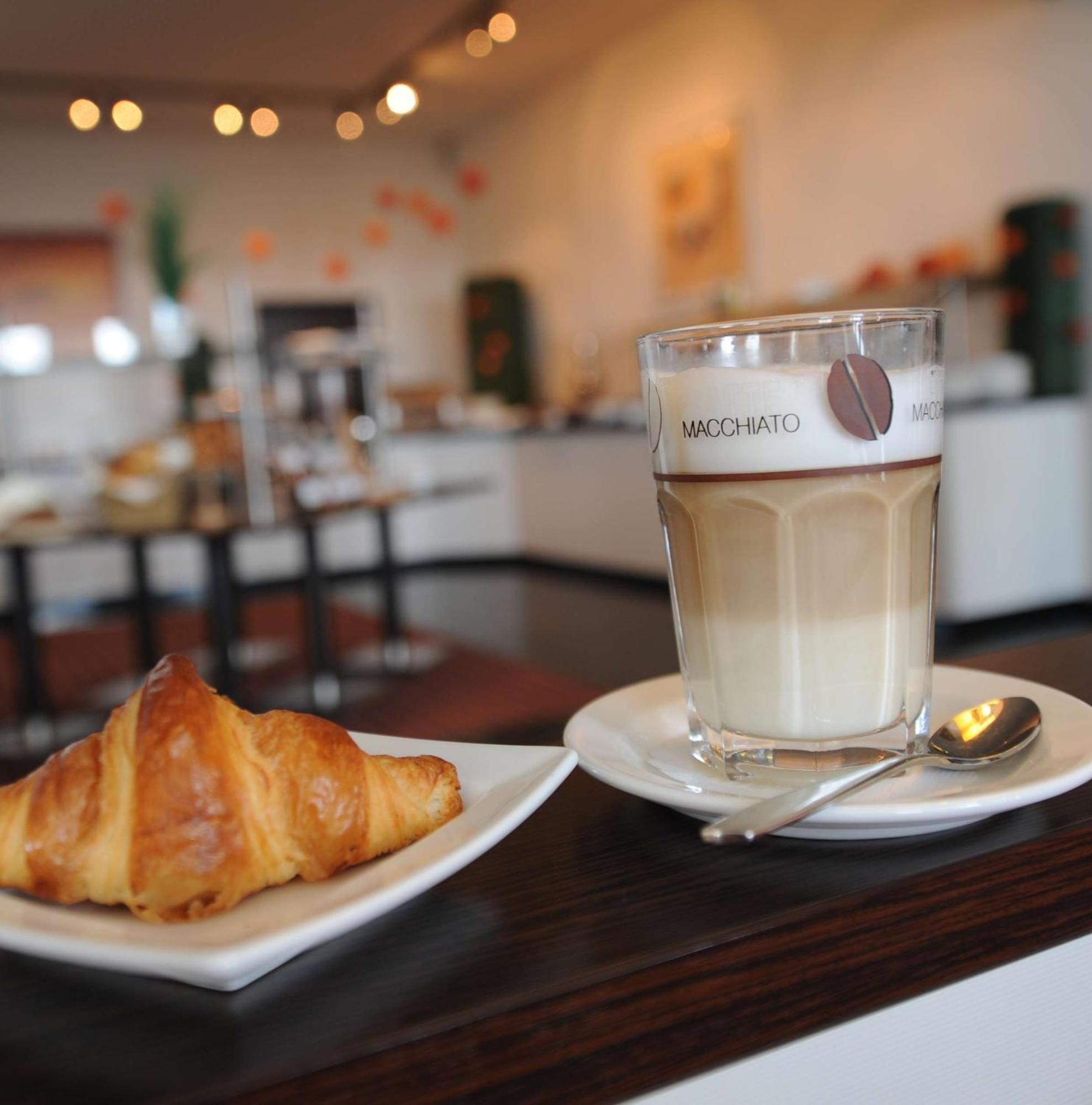 Livenwork Hotel & Coworking Gvz Ingolstadt Bagian luar foto